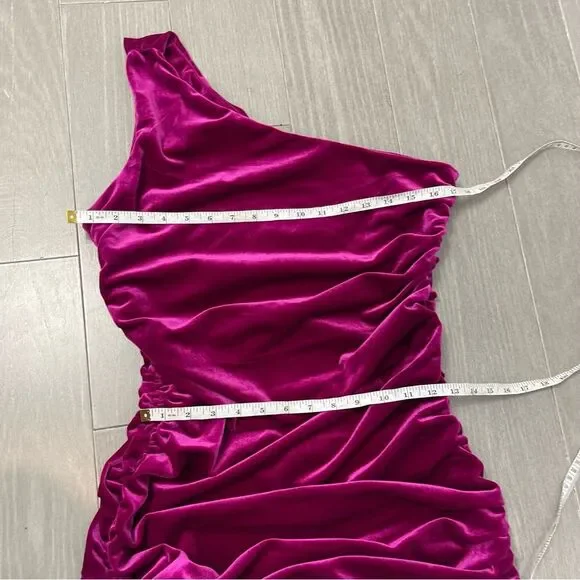 House Of Harlow 1960 Revolve Ruched Velvet One Shoulder Midi Mini Dress Size L - Picture 15 of 16
